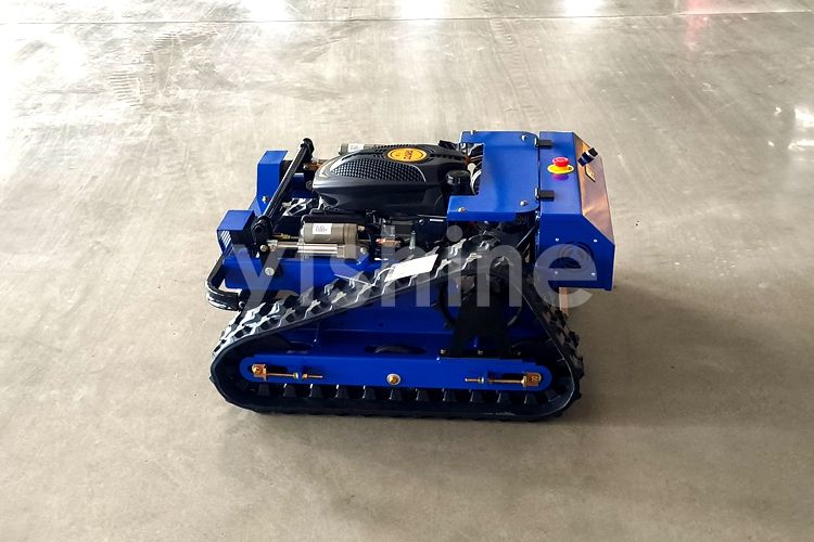 How Remote Control Crawler Mower Simplifies Steep Slope Vegetation Maintenance 